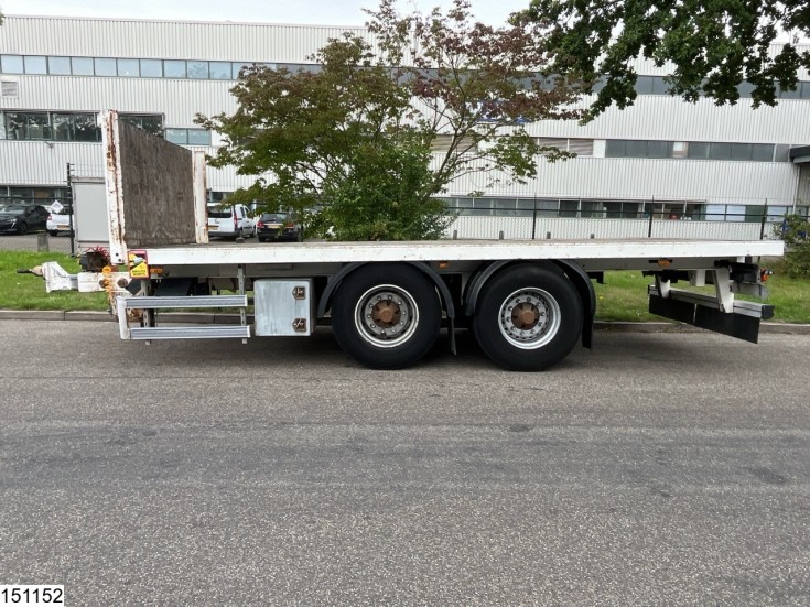 Lecitrailer Middenas