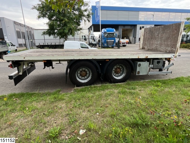 Lecitrailer Middenas