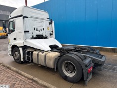 Mercedes Actros 1843
