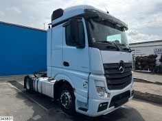 Mercedes Actros 1845