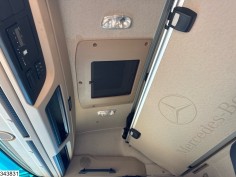 Mercedes Actros 1845