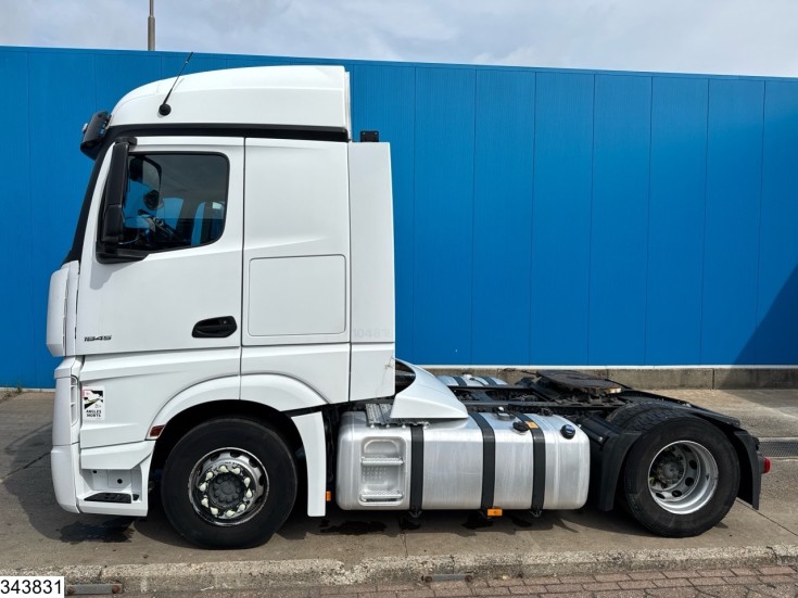 Mercedes Actros 1845