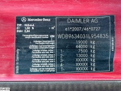 Mercedes Actros 1843