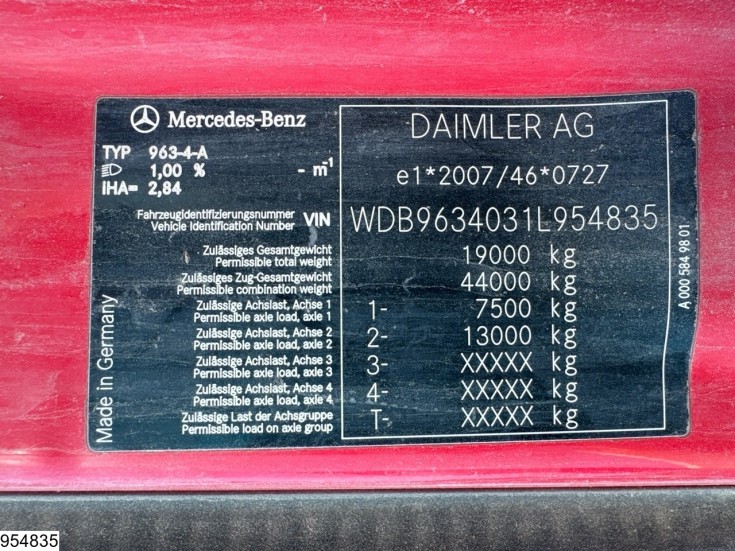 Mercedes Actros 1843