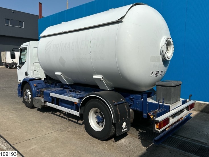 Renault Premium 270