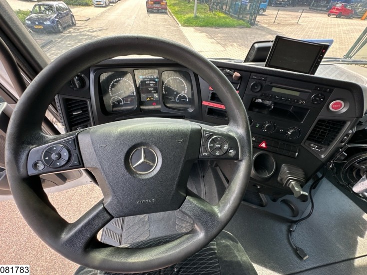 Mercedes Antos 1842