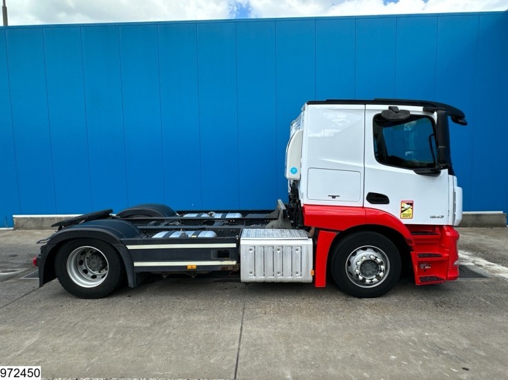 Mercedes Actros 1843