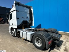 Mercedes Actros 1845