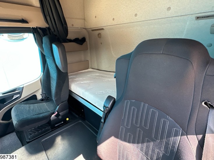 Mercedes Actros 1845