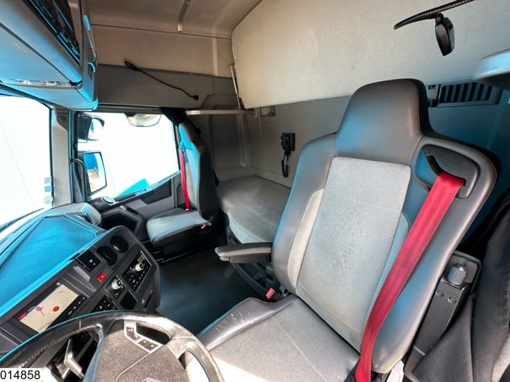 Renault T 440