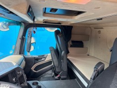 Mercedes Actros 1843