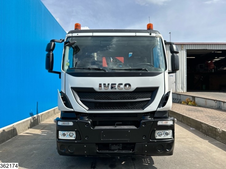 Iveco 260S36