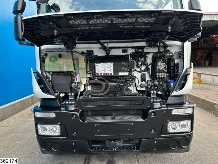 Iveco 260S36
