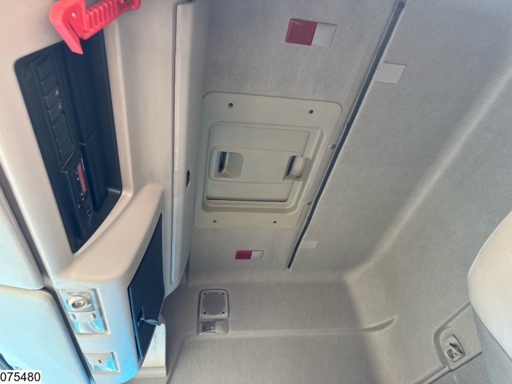 Renault Premium 460 Dxi