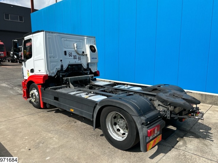 Mercedes Actros 1843