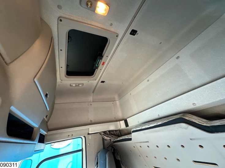 DAF CF 400