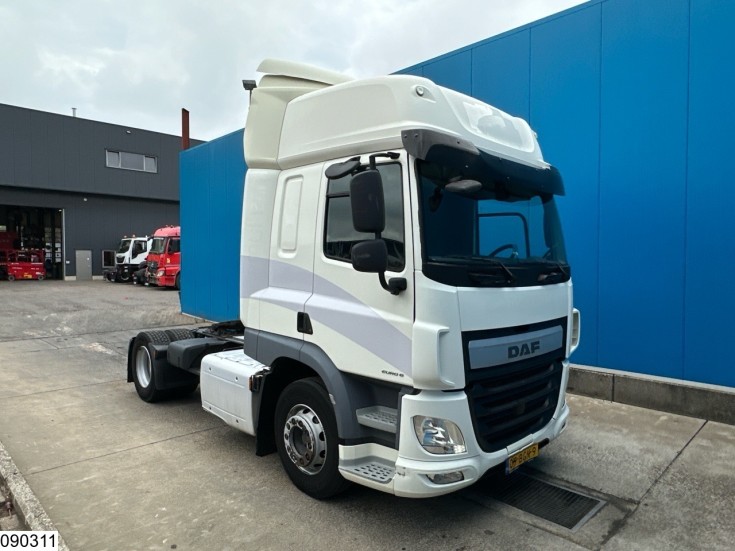 DAF CF 400