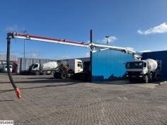 Mercedes Actros 3236