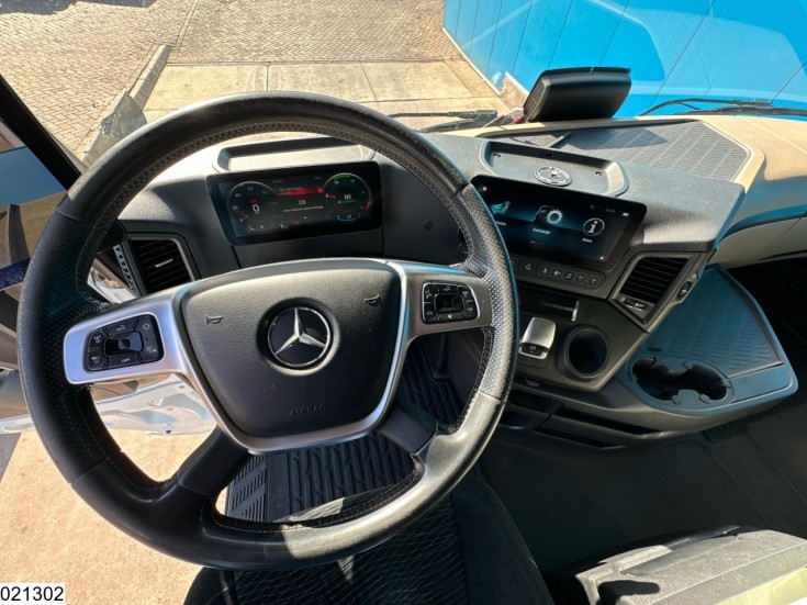 Mercedes Actros 1845