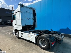 Mercedes Actros 1845