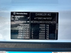 Mercedes Actros 1845