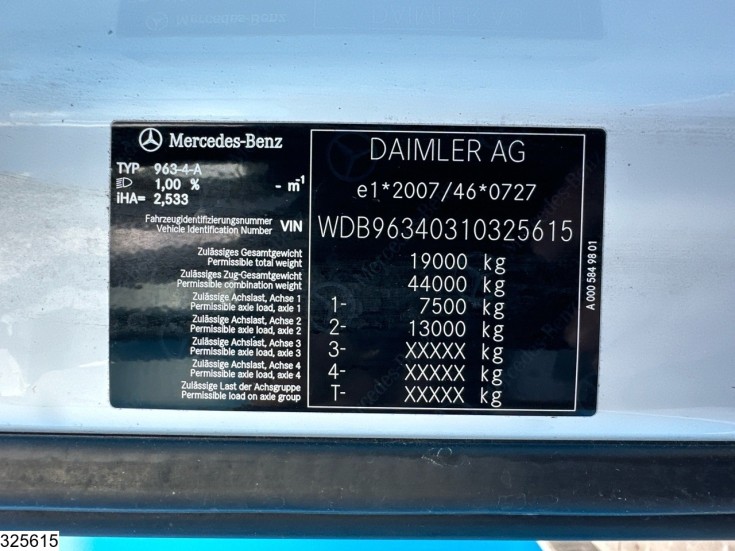 Mercedes Actros 1845