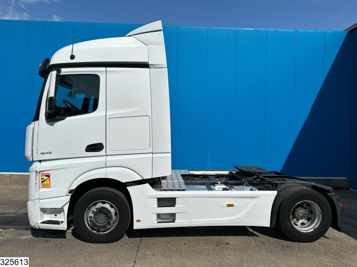 Mercedes Actros 1845