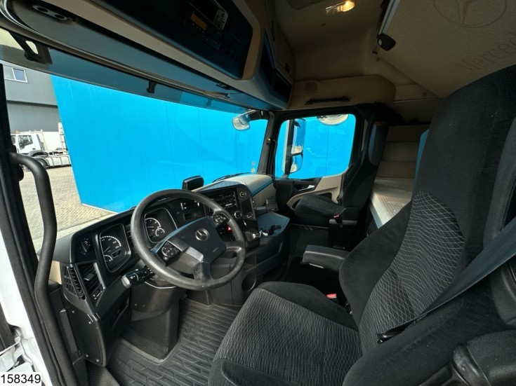 Mercedes Actros 1845