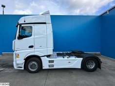 Mercedes Actros 1845