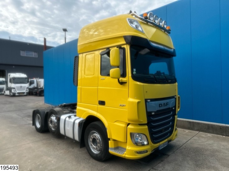 DAF XF 530