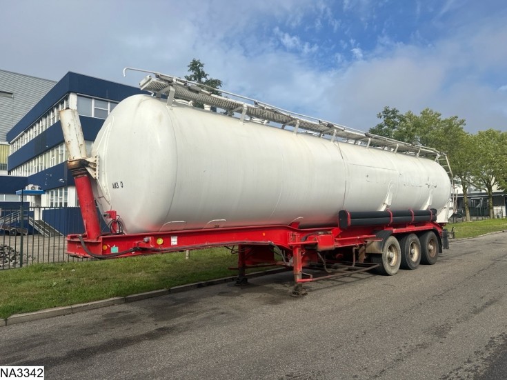 Benalu Silo