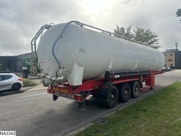 Benalu Silo