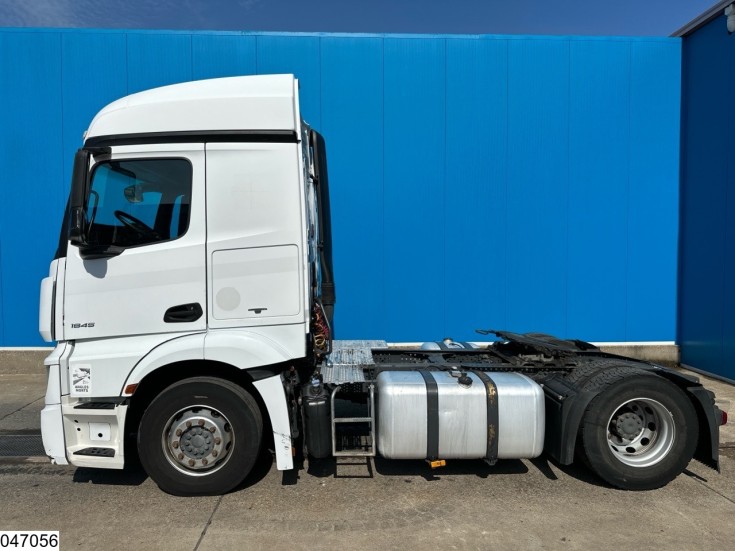 Mercedes Actros 1845