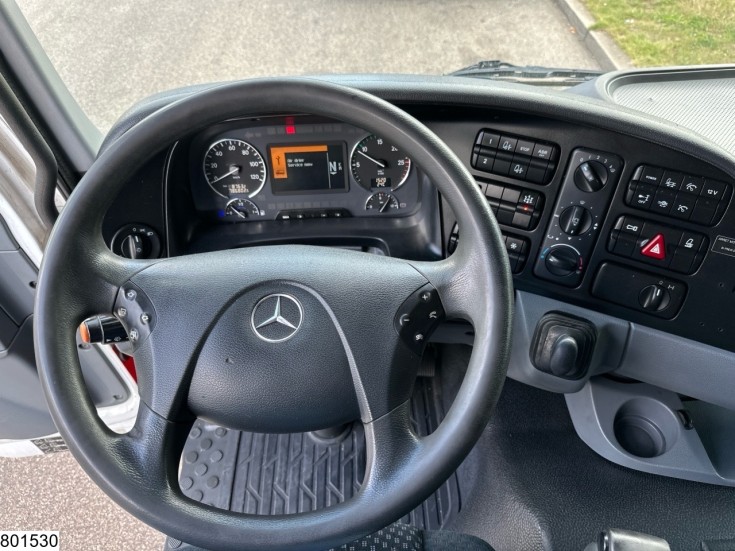 Mercedes Actros