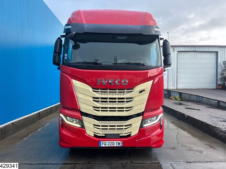 Iveco S way 460