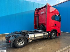 Iveco S way 460