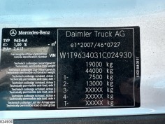 Mercedes Actros 1845