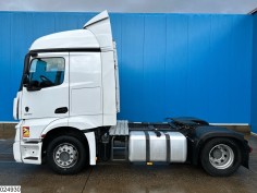 Mercedes Actros 1845