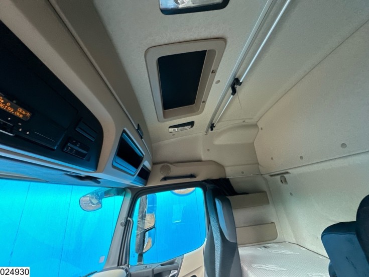 Mercedes Actros 1845
