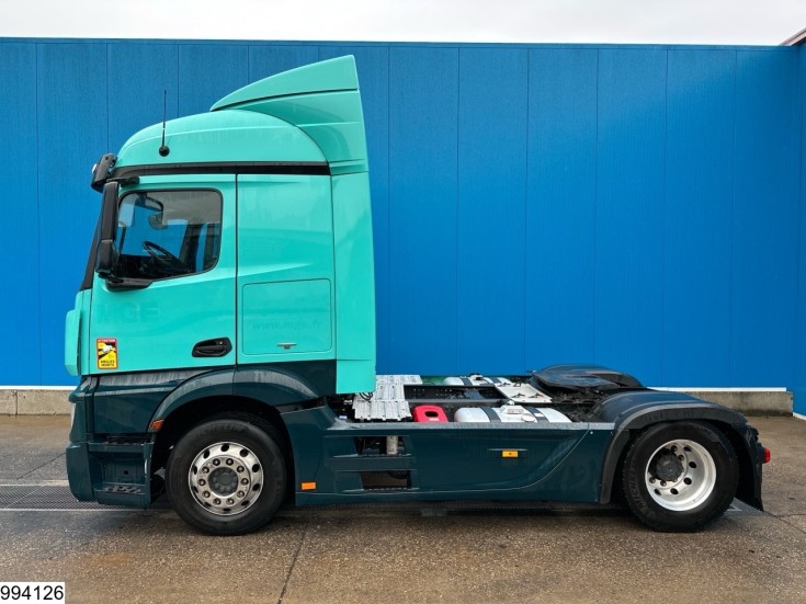 Mercedes Actros 1848