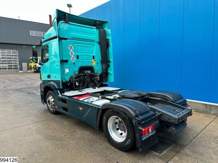 Mercedes Actros 1848