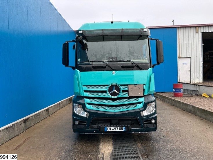 Mercedes Actros 1848