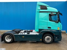 Mercedes Actros 1848
