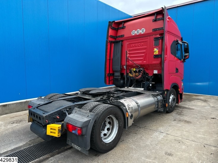 Iveco S way 460