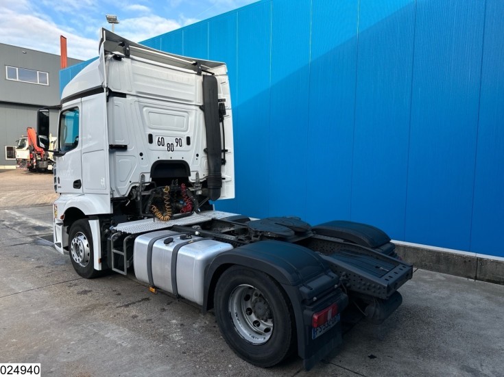 Mercedes Actros 1845