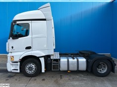 Mercedes Actros 1845