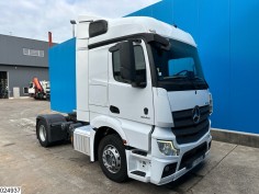 Mercedes Actros 1845