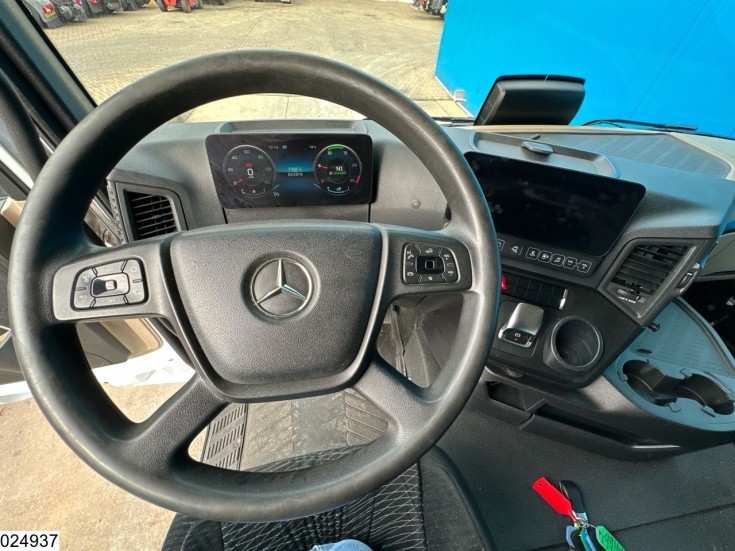 Mercedes Actros 1845