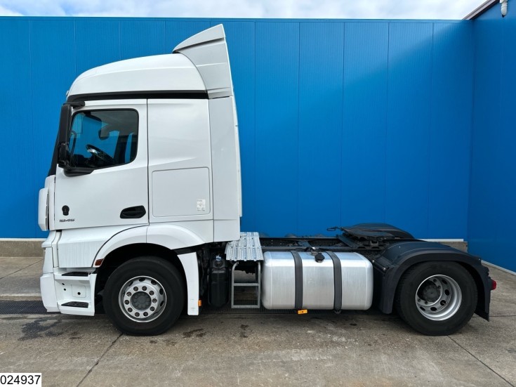 Mercedes Actros 1845