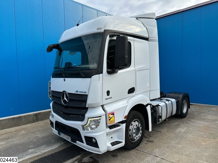 Mercedes Actros 1845